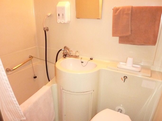 Bathroom 4, Otsuka City Hotel, Toshima