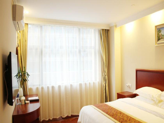 Bedroom 2, GreenTree Inn Xuancheng Jixi Guangming Palace Business Hotel, Xuancheng