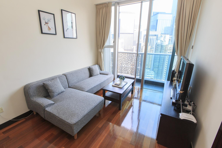 IC Lux Rooftop Pool gym 2BR 3min to MTR, Hong Kong Island
