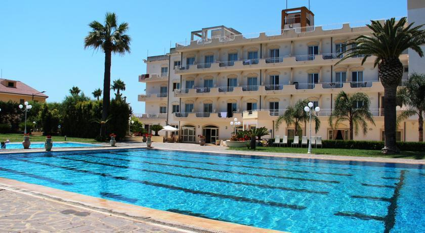 Hotel Club Kennedy, Reggio Di Calabria