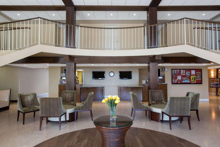 Public Area 3, Ramada by Wyndham Venice Hotel Venezia, Sarasota