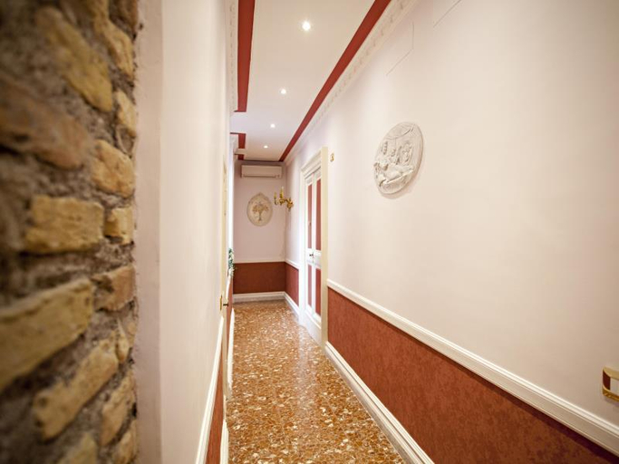 Public Area 4, Navona Queen Bed and Breakfast, Rome