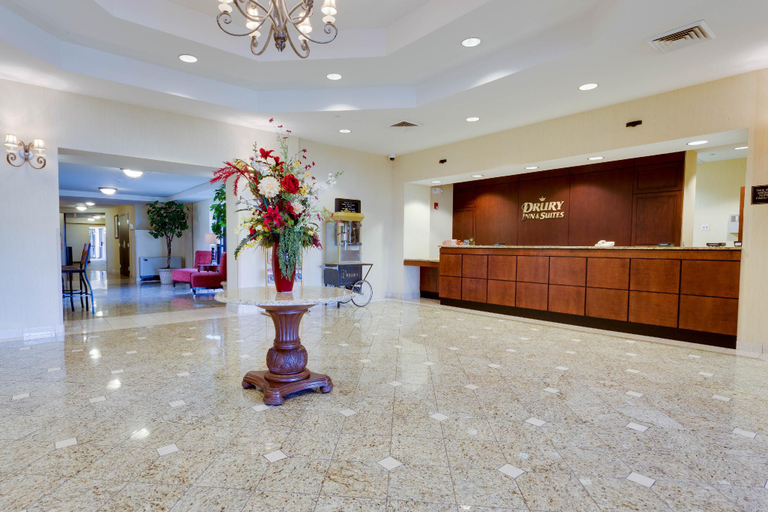 Public Area 2, Drury Inn & Suites St Joseph, Buchanan