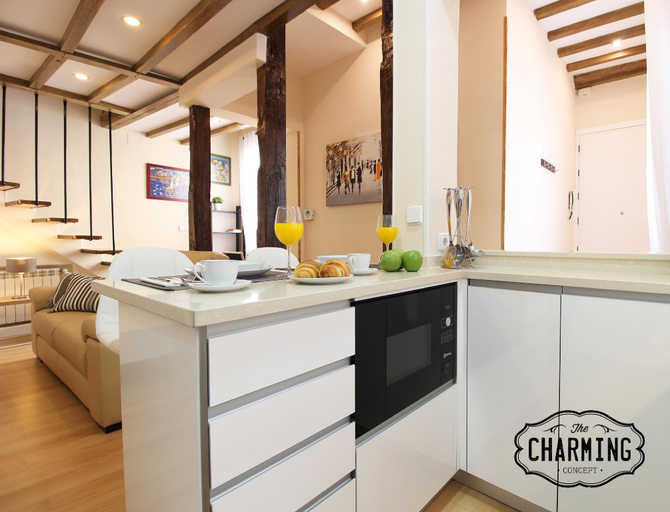 Others 2, Charming Plaza Mayor - Exclusive Duplex Apartment, Madrid