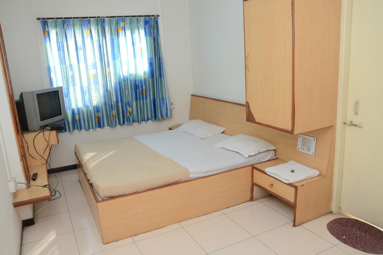 Others 4, Hotel Rahi, Nashik