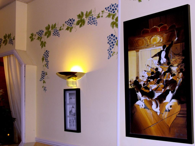 Public Area 2, Hôtel Notre Dame, Gironde