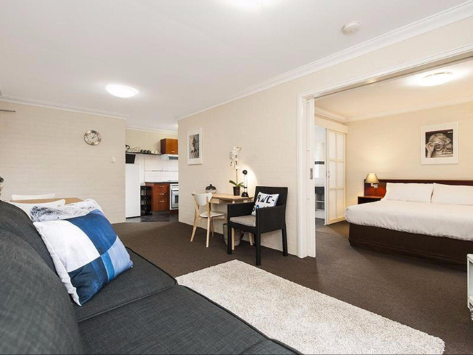 Exterior & Views, Subiaco Village 47, Subiaco