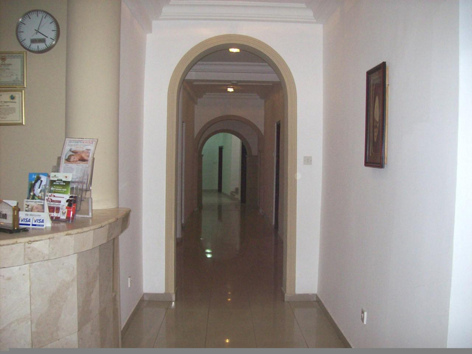 Others 5, His Majestys Hotel, Accra
