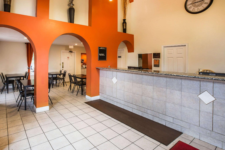 Public Area 2, Rodeway Inn & Suites Carrollton, Carroll