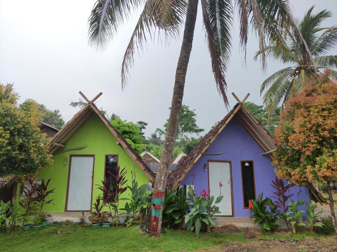 Khatulistiwa Homestay, Pandeglang