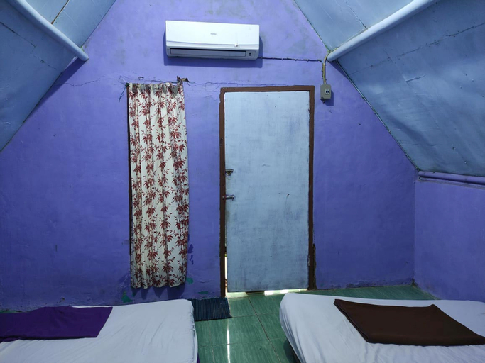 Khatulistiwa Homestay, Pandeglang