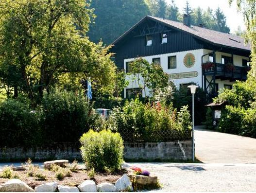 Landhotel Bayerwald, Deggendorf