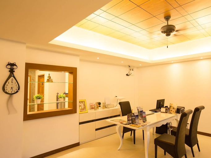 Public Area 2, White Cat Hotel, Takua Pa