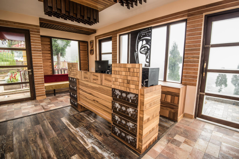 Public Area 3, Chamong Chiabari-Mountain Retreat & Spa, Darjiling