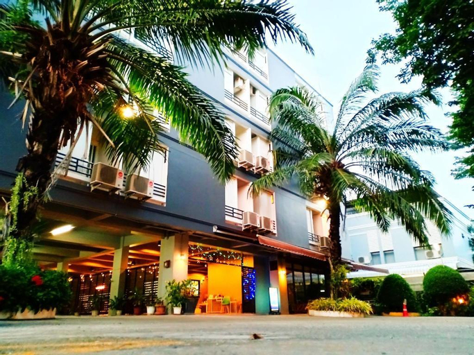 Beerapan Hotel, Thon Buri