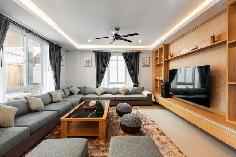Public Area 4, Grand Gala Villa, Pool/Sauna/Jacuzzi/Karaoke, Pattaya