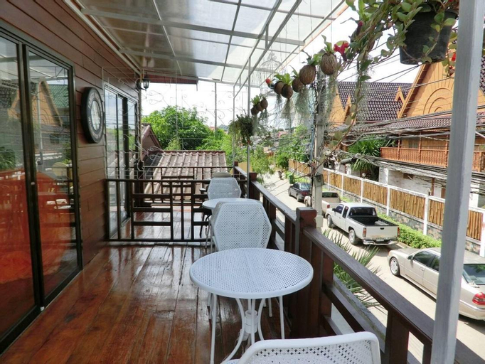 Food & Drinks 3, Khobjaina Homestay Soi 4, Chiang Khan
