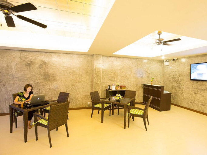 Public Area, White Cat Hotel, Takua Pa