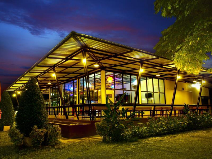 Public Area, Baansuan Agape, Sai Yok