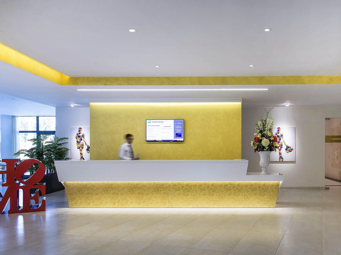 Public Area 2, Ibis Styles Milano Est Settala, Milano