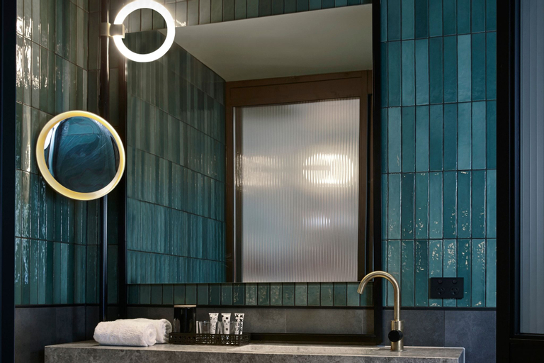 Bathroom 26