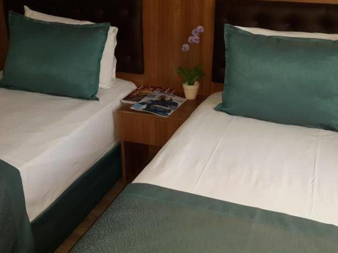 Bedroom, Diamond City Resort Hotel, Büyükçekmece