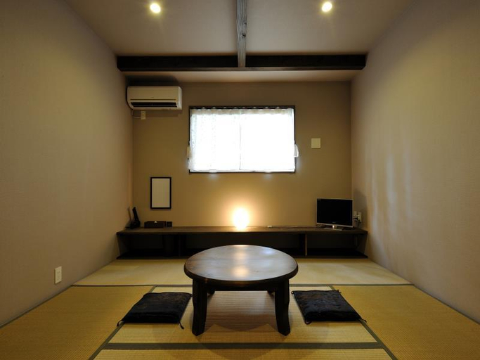 Others 5, Aqua Ignis Ryokan, Komono