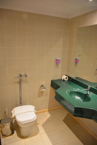 Bathroom 5, Hawaii Le Jardin Aqua Resort - Families and Couples Only, Al-Ghurdaqah