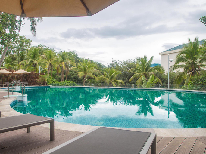Yuhuayuan Sea View Hotel, Sanya