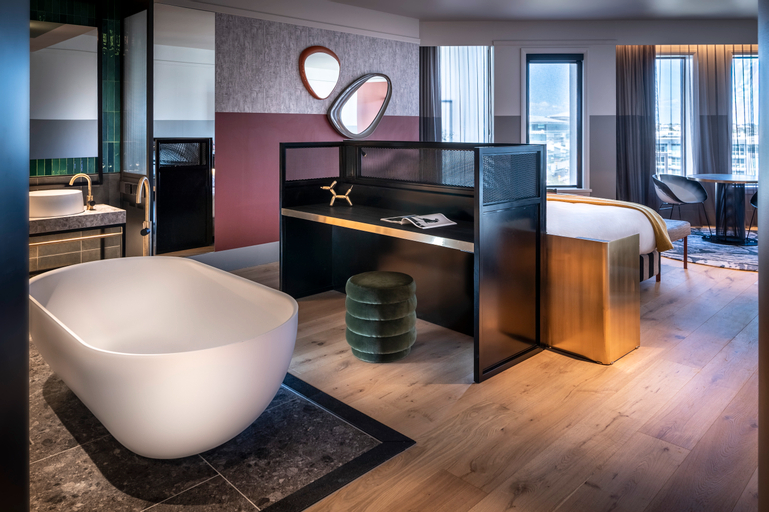 Bathroom 3