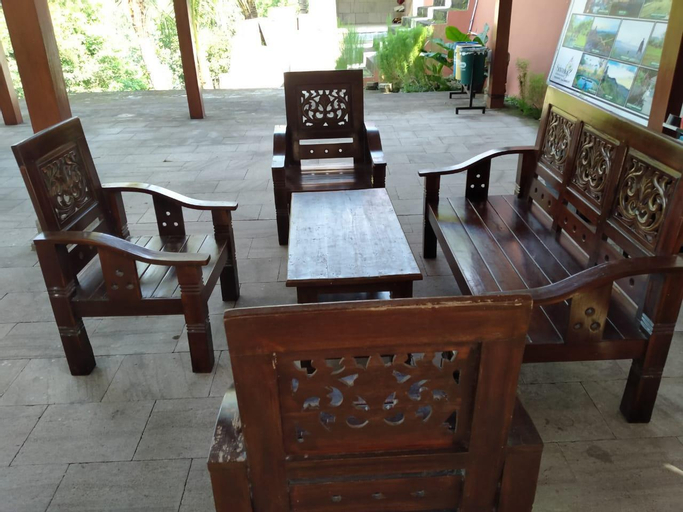 Public Area, Bina Karya Guesthouse Syariah, Bantul