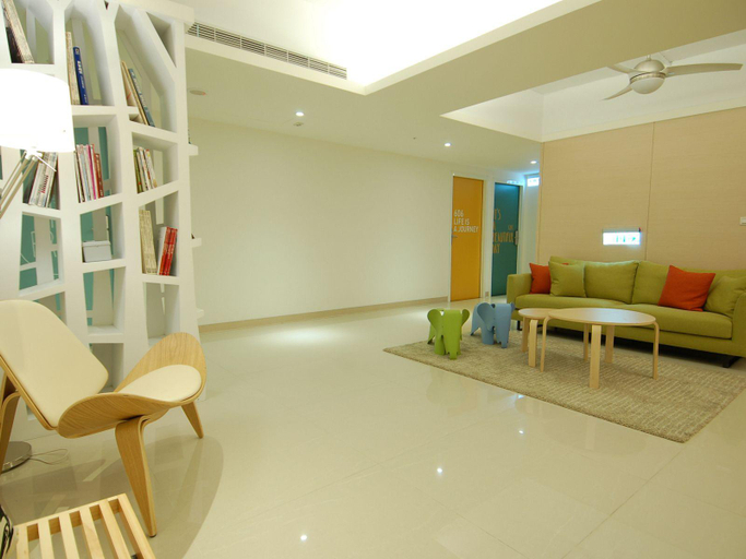 Public Area 2, Season 5 inn, Yilan