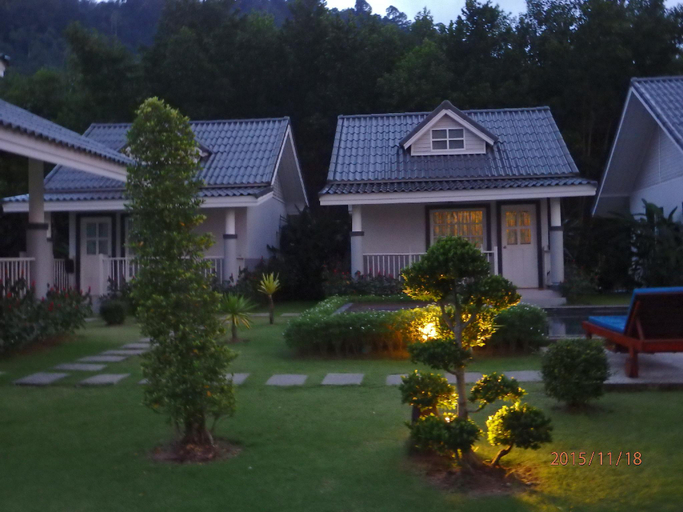Public Area, Suksompong Resort, Takua Pa