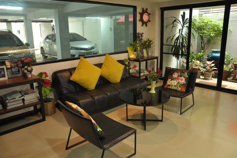 Public Area 2, Double DD House @MRT Sutthisarn, Huai Kwang