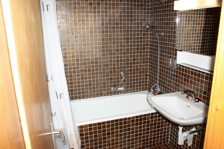 Others 3, Pre Vert C44 - 2 Bedroom Apartment, Monthey