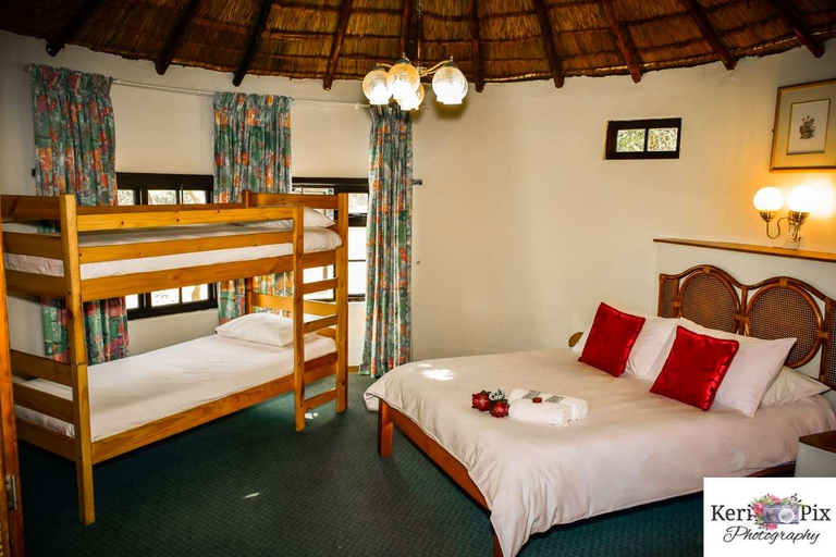 Bedroom 3, Fairy Knowe Hotel, Eden