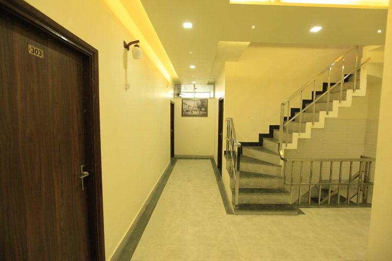Public Area, Hotel Syal Inn Amritsar, Amritsar