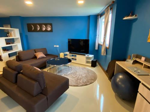 Heavenly Beach Front Condo, Khanom