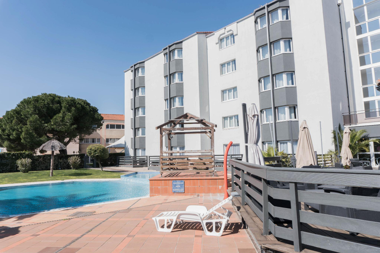 Public Area 3, ibis Styles Perpignan Canet-en-Roussillon, Pyrénées-Orientales
