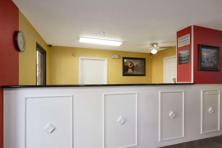 Public Area 2, Super 8 by Wyndham Florence, Florence
