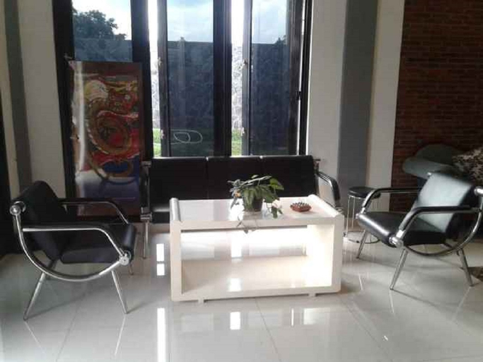 Exterior & Views 4, Villa griya Vina 2 Cikeas, Bogor