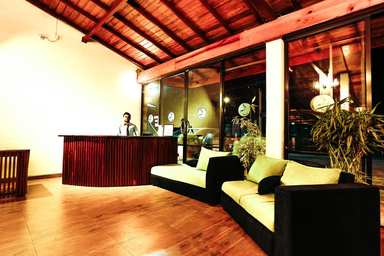 Public Area, Thuruliya Hotel, Kothmale