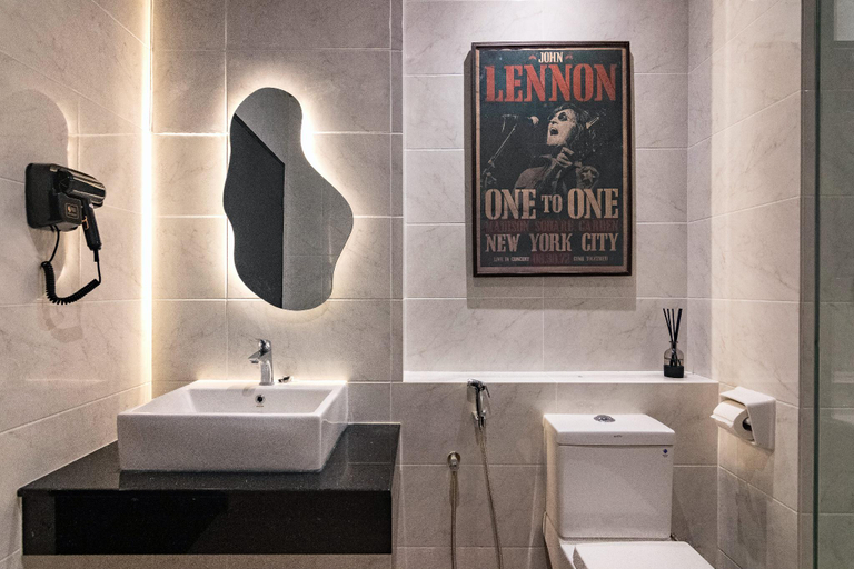 Bathroom 3, Scott Signature by ALV, Stylist HTL + Bathtub 439, Pulau Penang