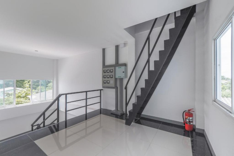 Others 4, K&k Apartment, Bang Plee