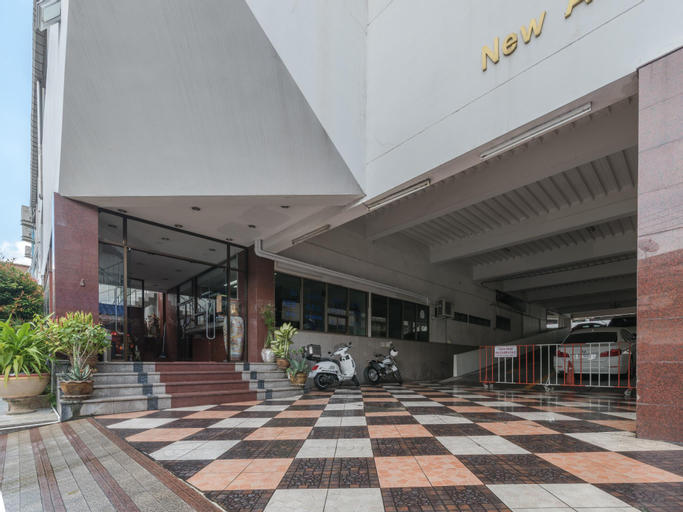 New APG Apartments, Wattana