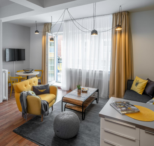 Public Area, City Leaf Apartments, Praha 1