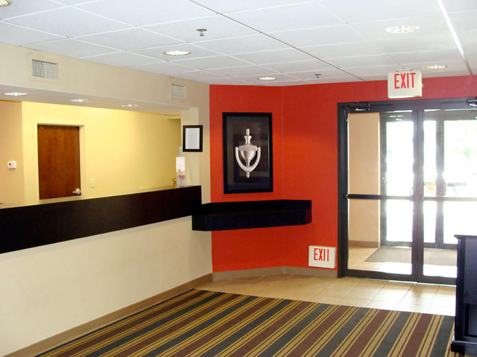 Public Area 2, Extended Stay America Suites Edison Raritan Center, Middlesex