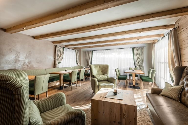 Public Area 4, Liondes Chalets, Bolzano