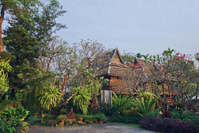 Baansuwanburi, San Sai
