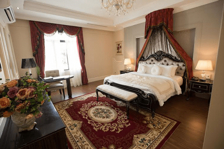 Bedroom 8
